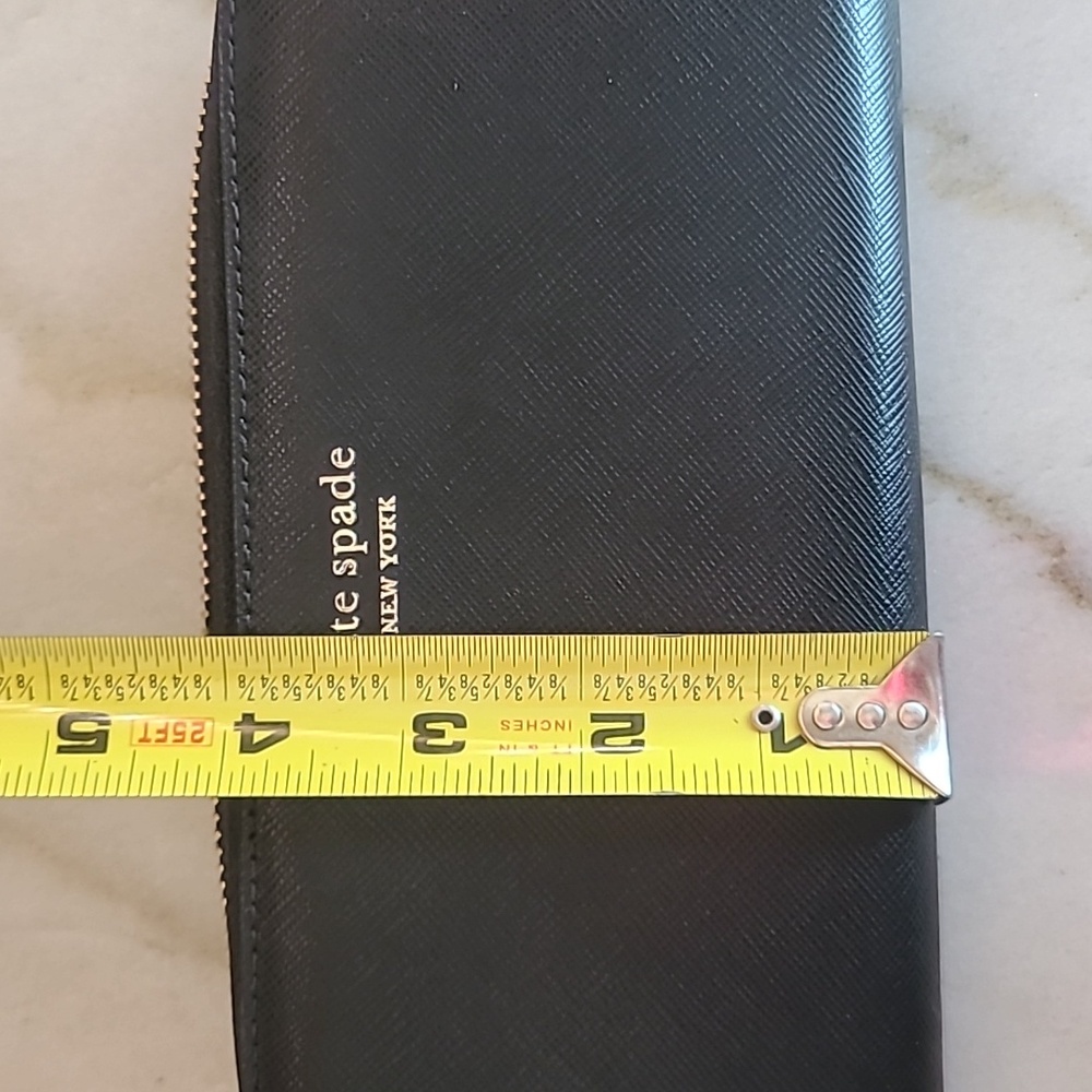 Kate Spade Wallet ♠️ - Picture 6 of 6